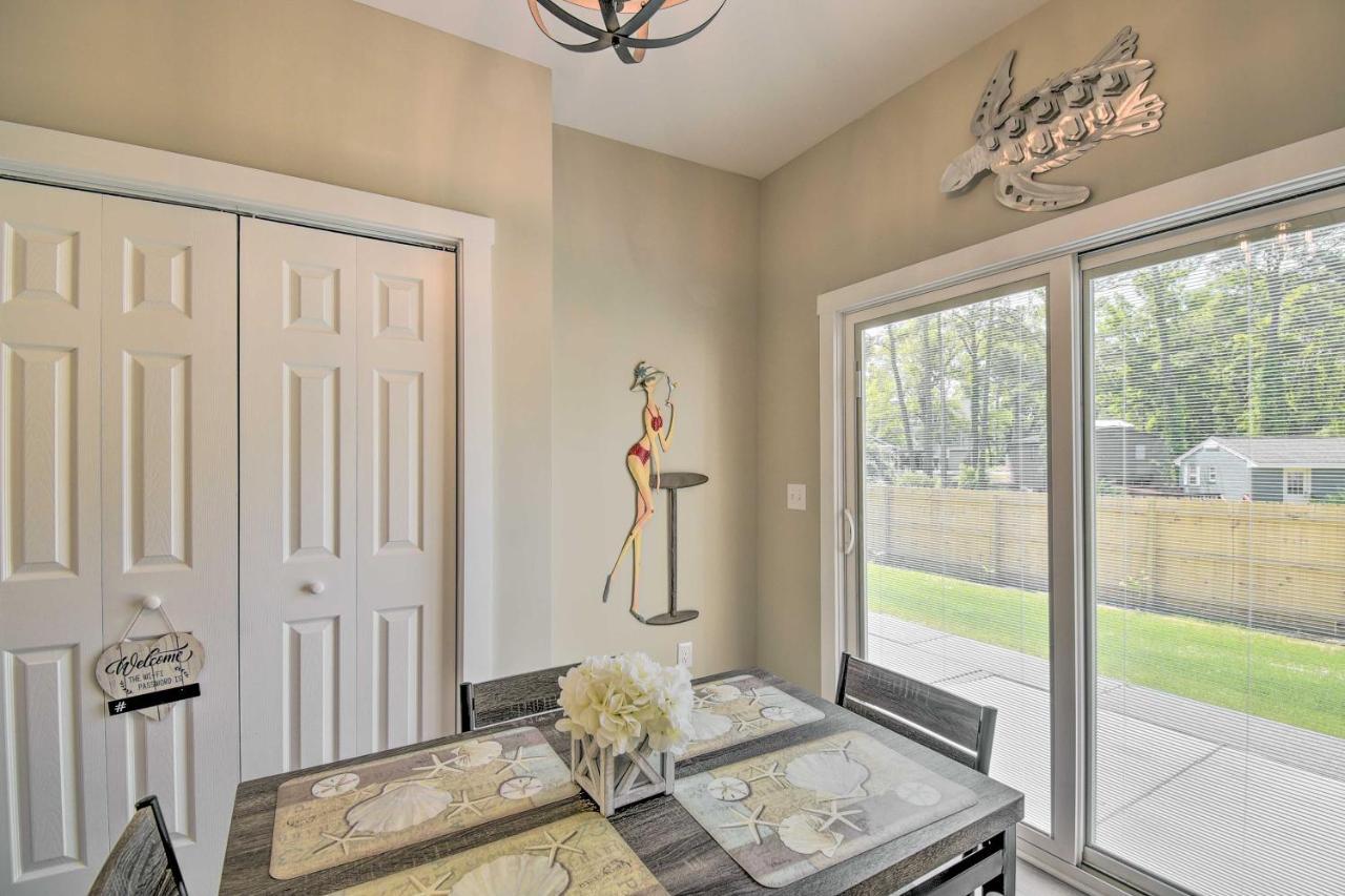 Ocean Isle Beach Home With Shared Lanai And Grill エクステリア 写真